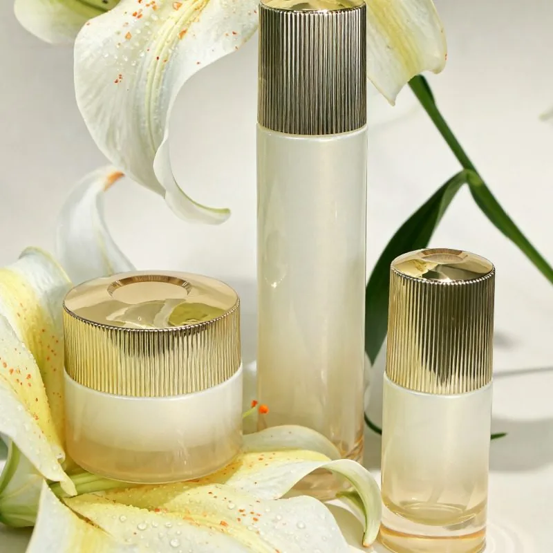 3 piece glass cosmetic bottle set - serum cream toner