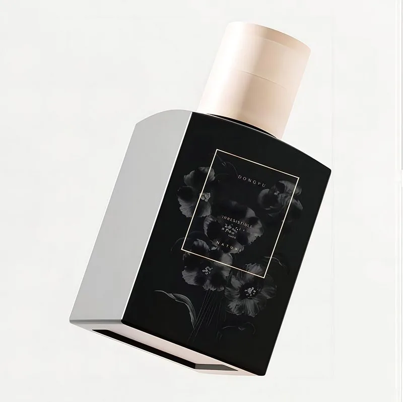 100ml square bottle with cylindrical cap Pump sprayer with customizable logo