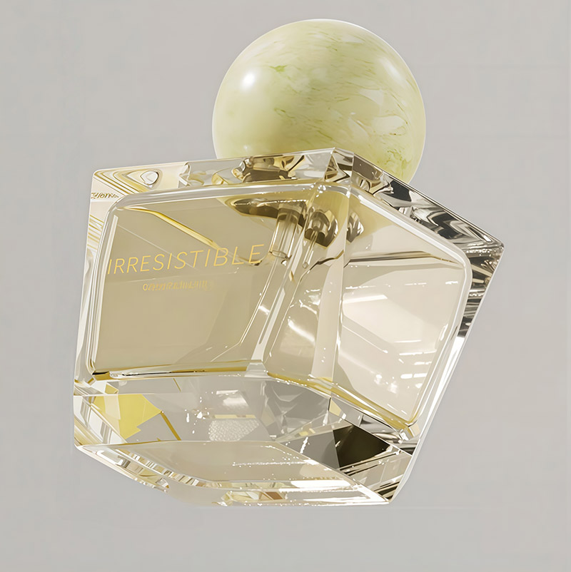Square-shaped glass perfume bottle with round cap