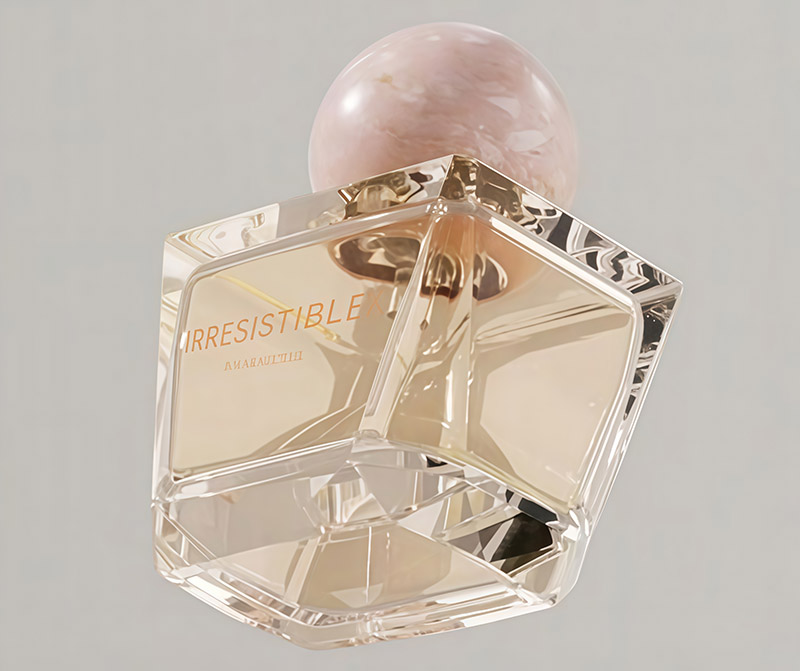 Square-shaped glass perfume bottle with round cap