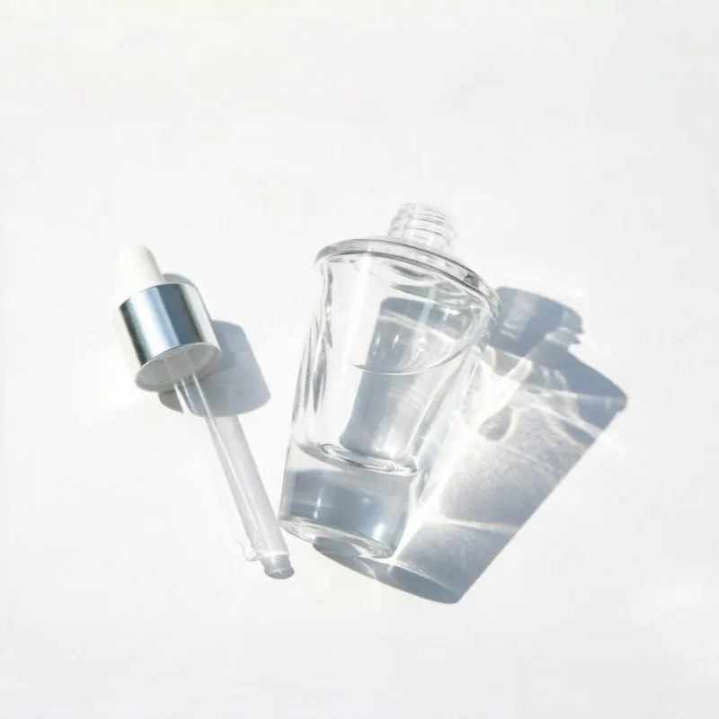 Silver Bottleneck Glass Dropper Bottle 15ml