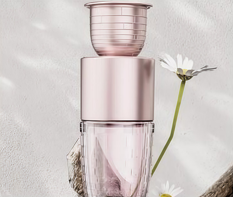 HOT SALES OEM /ODM Luxury Crimp Clear Perfume Empty Bottle With Pump Spray Cap