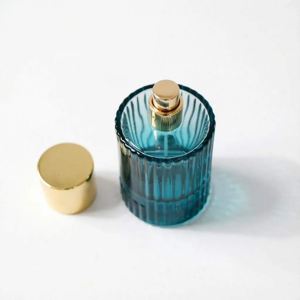 Clear frasco de perfume with Gold Collar