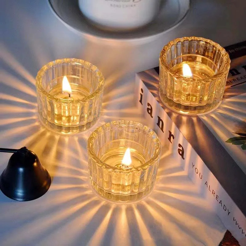 China Hot Selling Refillable Glass Empty Candle Cup Ornament