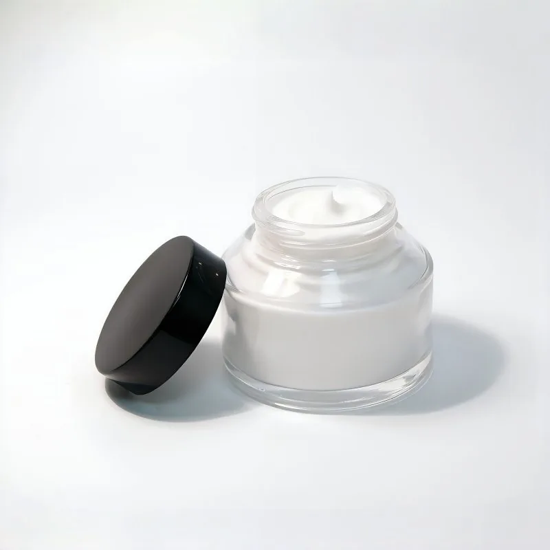 Custom Shape Glass Cream Jar with Black Lid