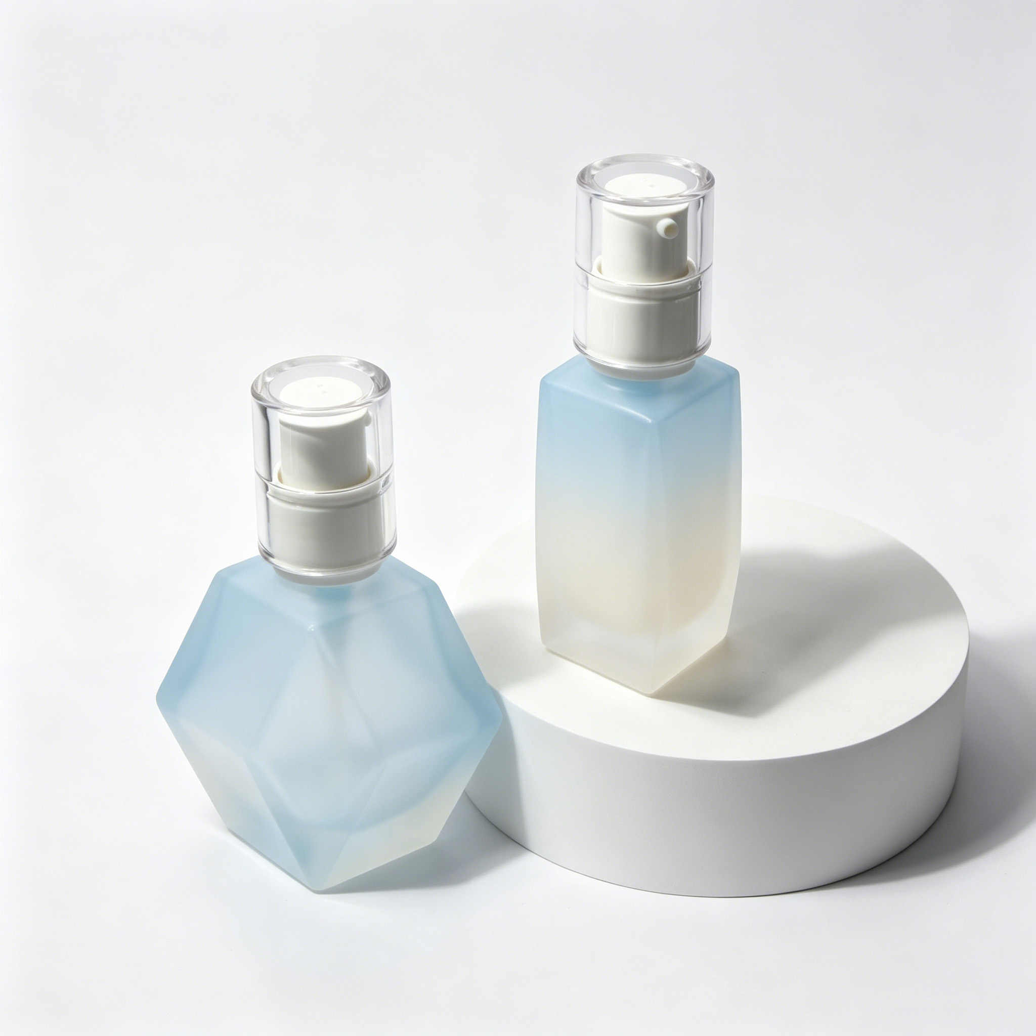 Blue Gradient Polygon Glass Essence Bottle 30ml